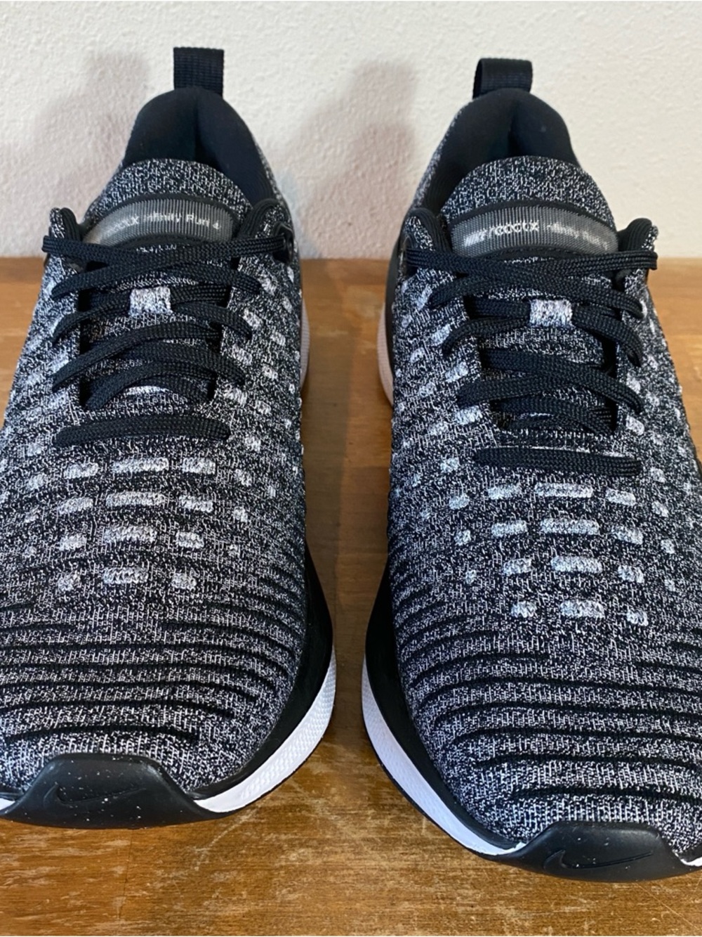 Nike ReactX Infinity Run 4 Running Shoes Black White Oreo - Women’s Size 10 - Picture 11 of 13